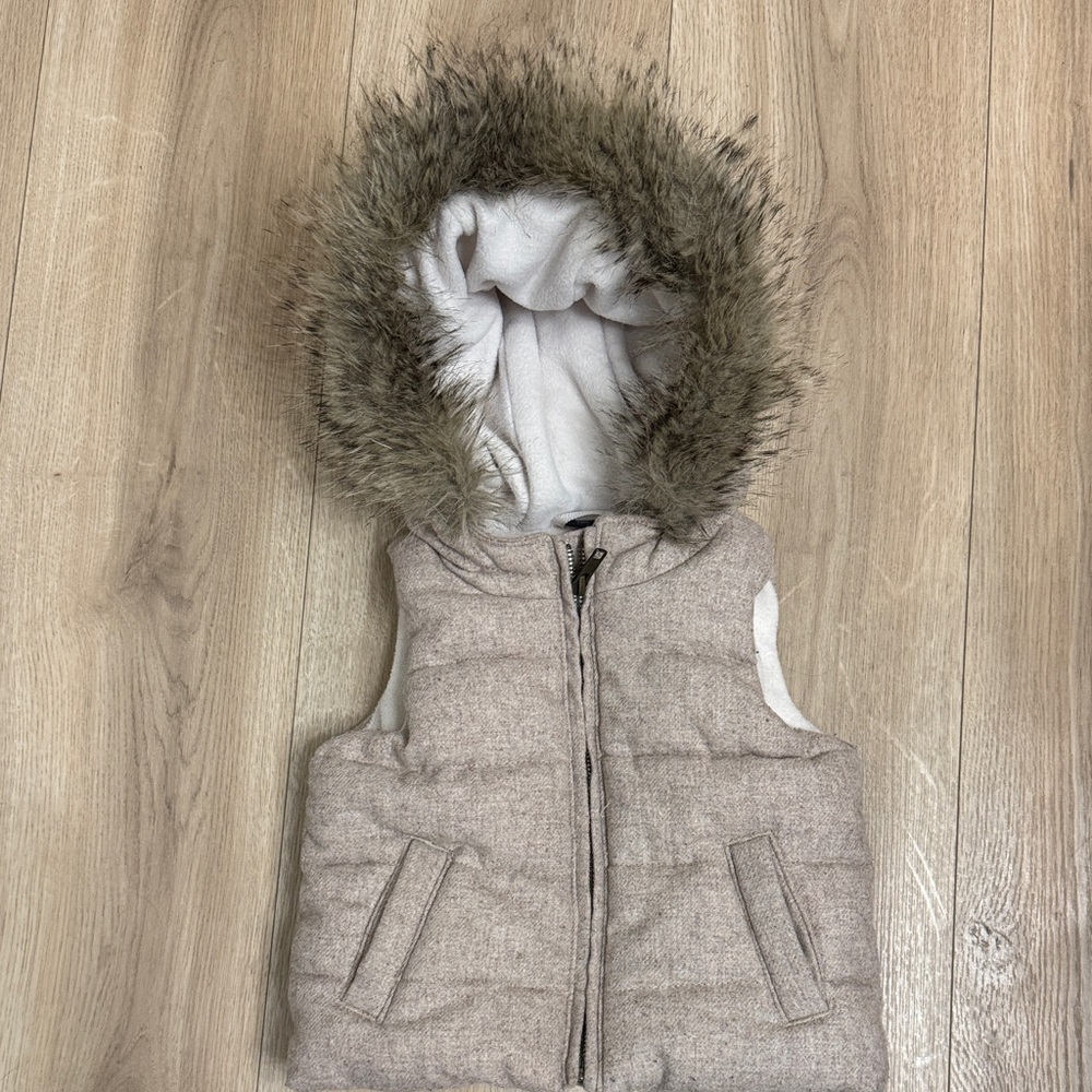Baby Gap fleece lined vest with fur lined hood like new 2 years old